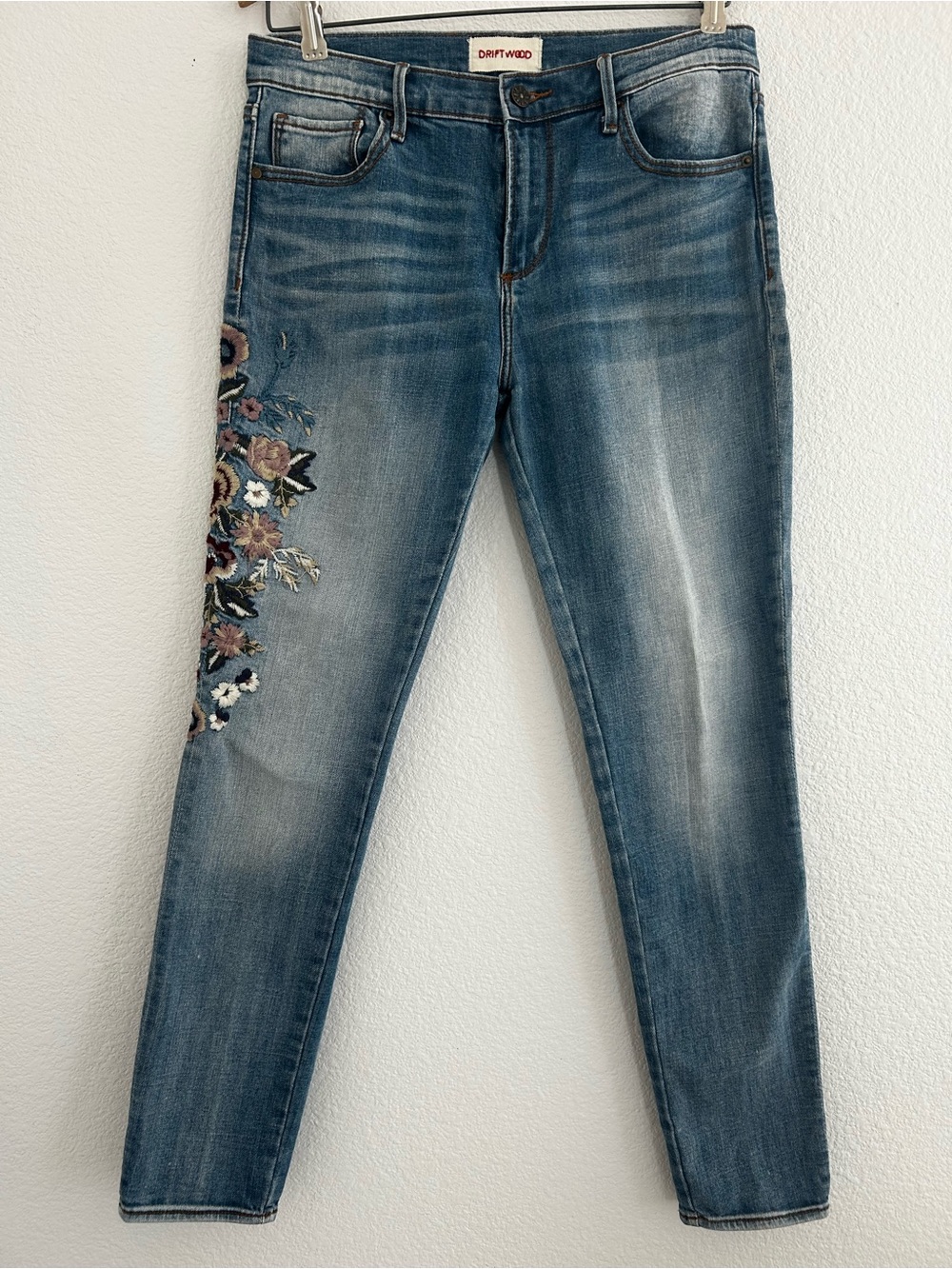 Driftwood Jackie Floral Embroidered Straight Leg Denim Jeans Sz 28"x29"